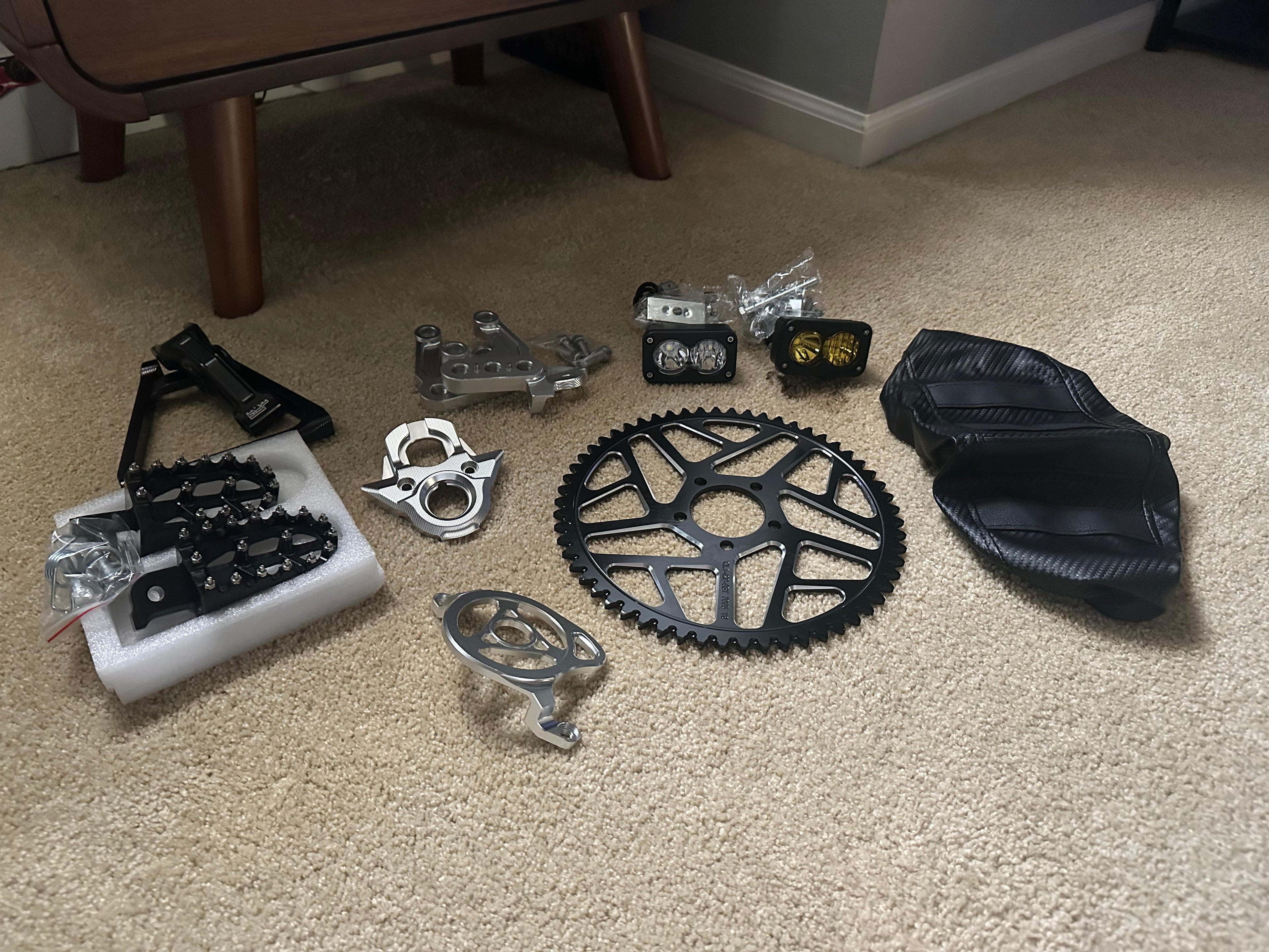 Emoto parts